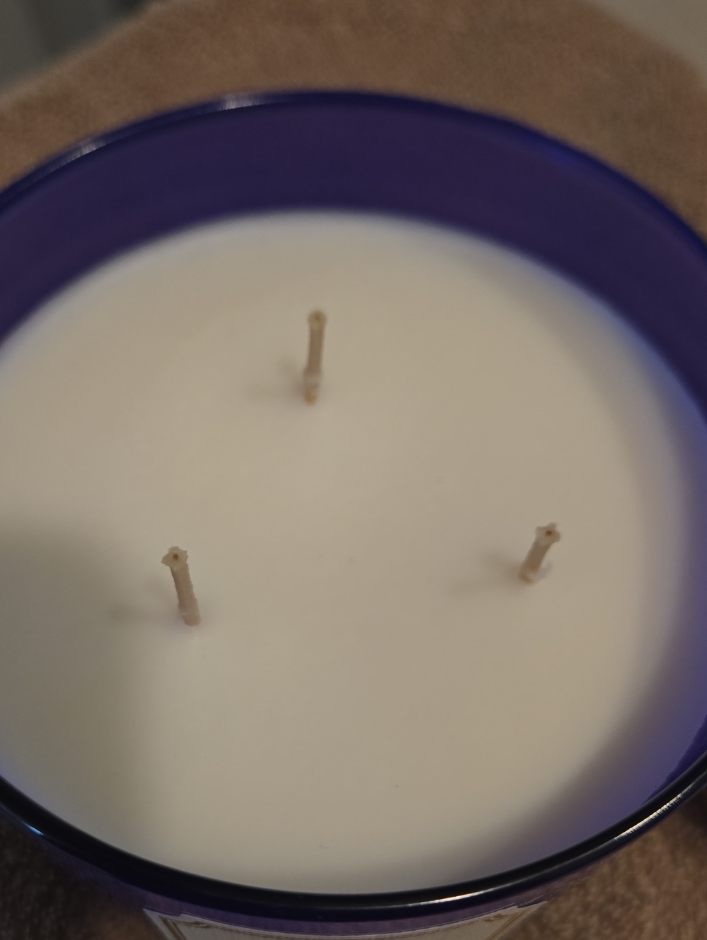 White Barn Midnight Blue Citrus Candle - Picture 4 of 4